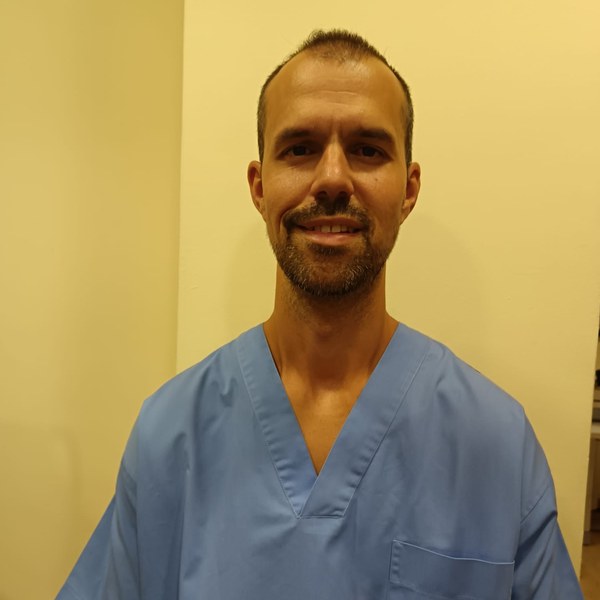 Iván Sánchez, Fisioterapia